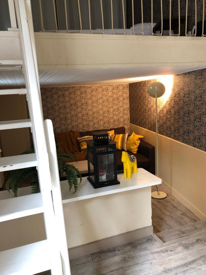 Louis Figuier Apartment